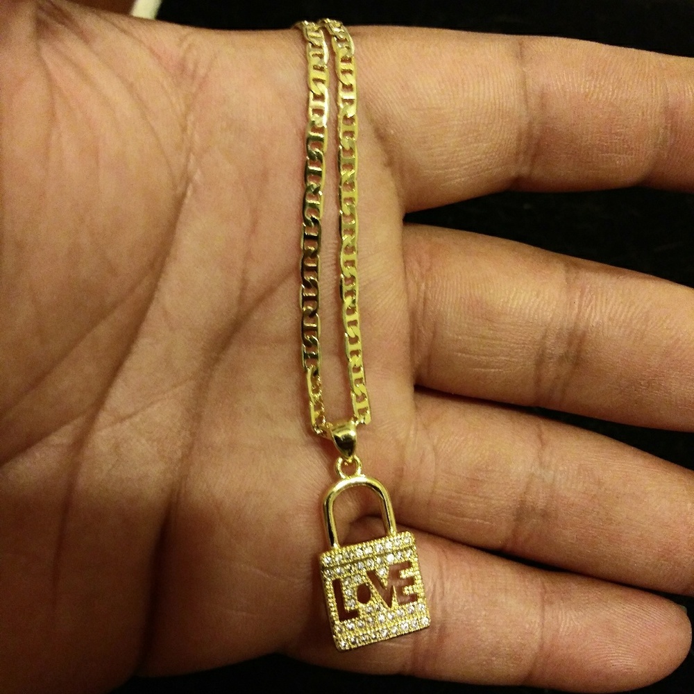 Jewelry - Picture 3 of 8